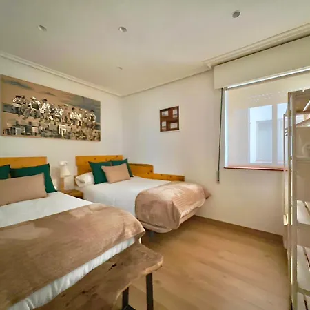 Lindo Pisito * León